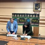 Signing of a Memorandum of Understanding between the Iranian Institute for Belt and Road Studies and the Center of Excellence in International Studies at the University of Tehran.